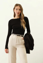 Boat Neck Knit Top