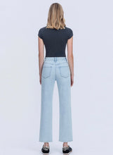SUPER HIGH RISE LIGHT WASH TAPERED LEG JEANS