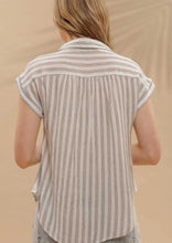 STRIPE COLLARED CUFF SLEEVE LIGHTWEIGHT SHIRT