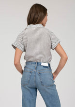 Stripe Collared Short Sleeve Linen Shirt