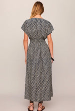 Sanna Iris Floral Midi Dress
