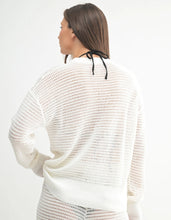 Breezy Pullover