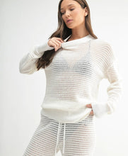 Breezy Pullover