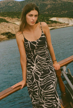 Charisma Tova Palm Midi Dress Black