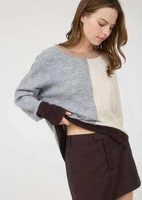 Colorblock Front Seam Long Sleeve Knit Sweater