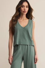 Sloane V-Neck Top Hunter Green