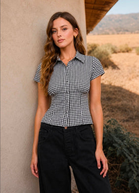 GINGHAM COLLARED SHORT SLEEVE CONTOURED TOP