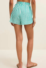 The Perfect Line Short