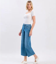High Rise Clean Cut Raw Hem Crop Slim Wide