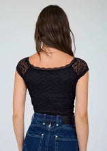 Lace Front Bow Detail Short Sleeve Knit Top