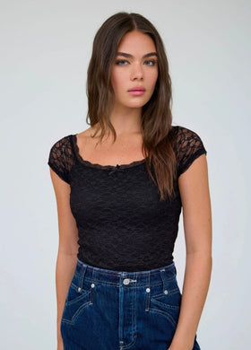 Lace Front Bow Detail Short Sleeve Knit Top